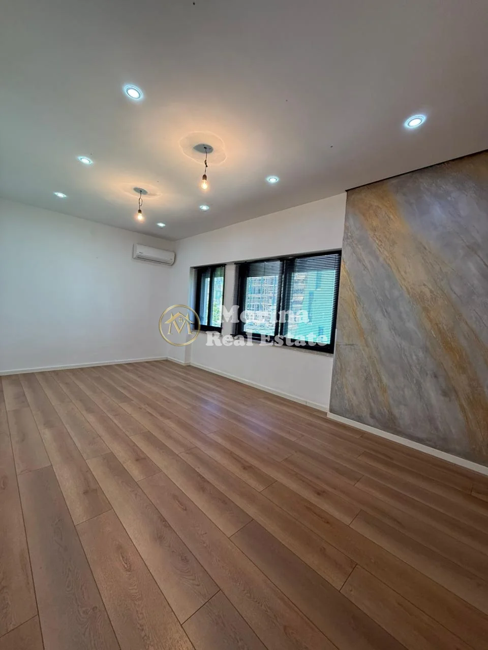 Qera | Ambjent Biznesi | Blloku | 950 €/muaj