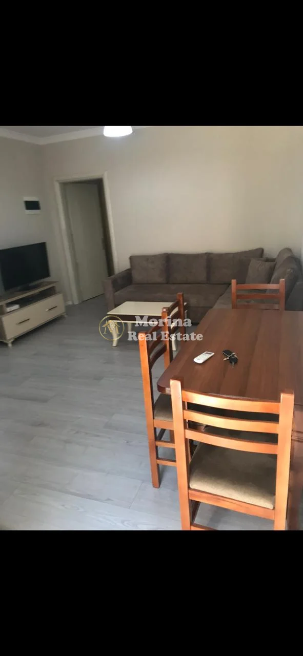Qera | Shtëpi private 1 + 1 | Tregu Elektrik | 400 €/muaj