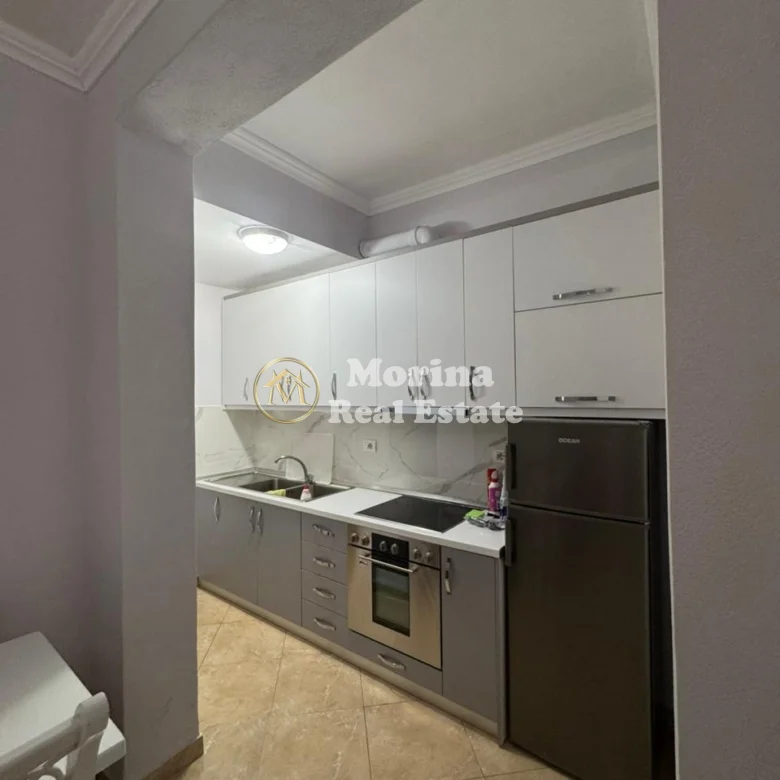 Qera | Shtëpi private 1 + 1 | Rruga Xhanfize Keko | 400 €/muaj 4