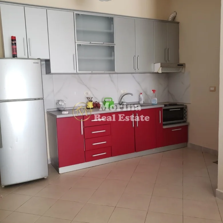 Qera | Apartament 1 + 1 | Golem | 350 €/muaj