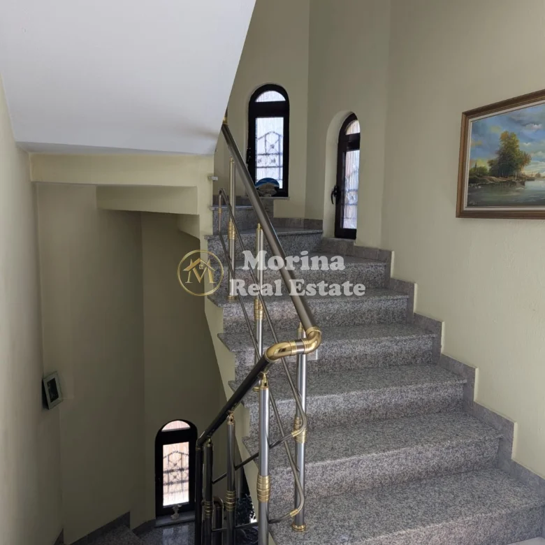 Shitje | Shtëpi private 6 + 1 | Don Bosko | 515000 €