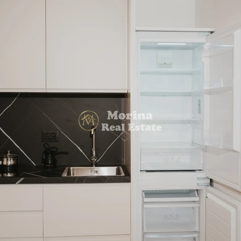 Qera | 2 Garsoniere | Skanderbeg Square | 1000 €/muaj 2