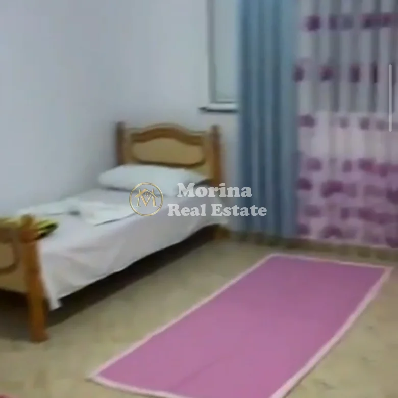 Qera | Shtëpi private 2 + 1 | Kamëz | 450 €/muaj 4