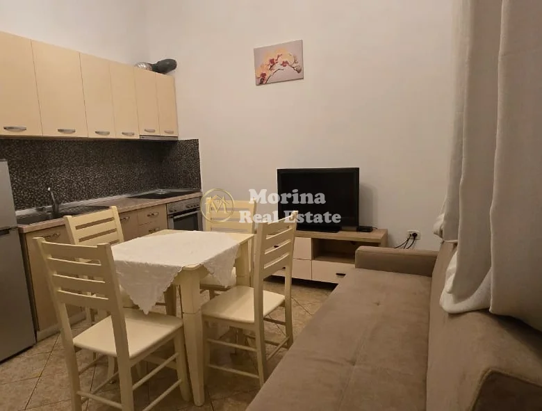 Qera | Shtëpi private 1 + 1 | Bulevardi i Ri| 330 €/muaj