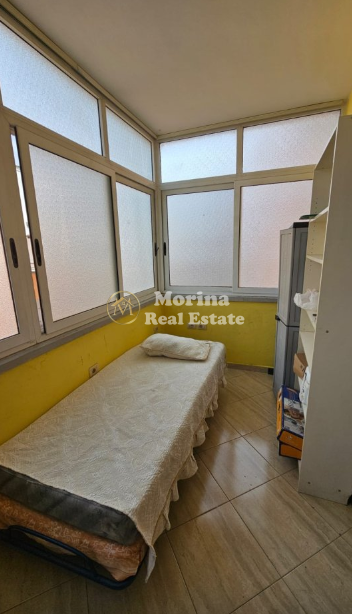 Qera | Apartament 2 + 1+ Verande | Bulevardi i Ri | 450 €/muaj 3
