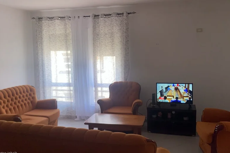 Qera | Apartament 1 + 1 | Rruga Njazi Meka | 450 €/muaj 3