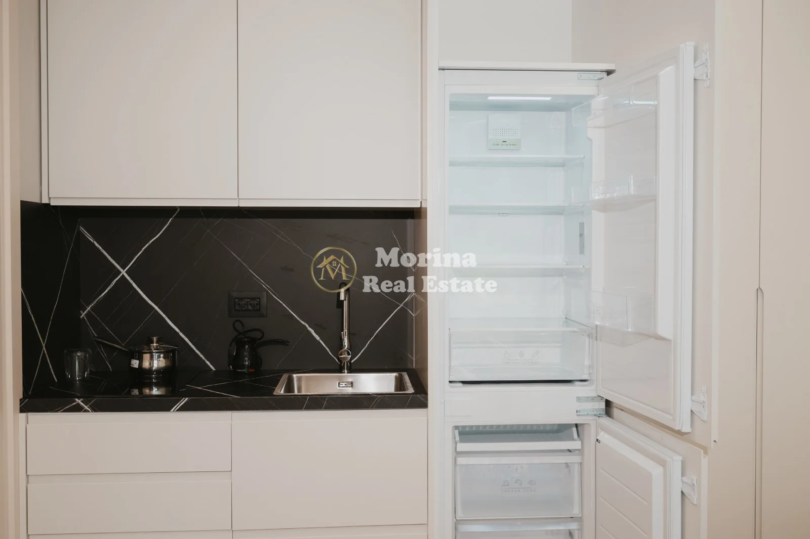 Qera | 2 Garsoniere | Skanderbeg Square | 1000 €/muaj