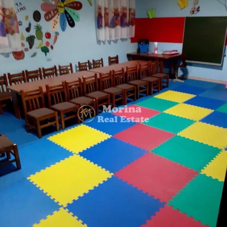 Qera | Ambjent Biznesi | Yzberisht | 900 €/muaj 2