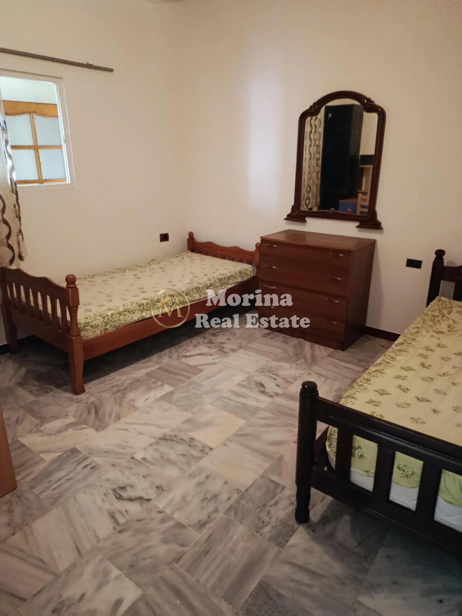 Qera | Shtëpi private 2 + 1 | Kodra e Priftit | 370 €/muaj