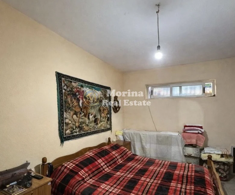 Shitje | Apartament 2 + 1 & Dyqan | QSUT | 230000 € 4