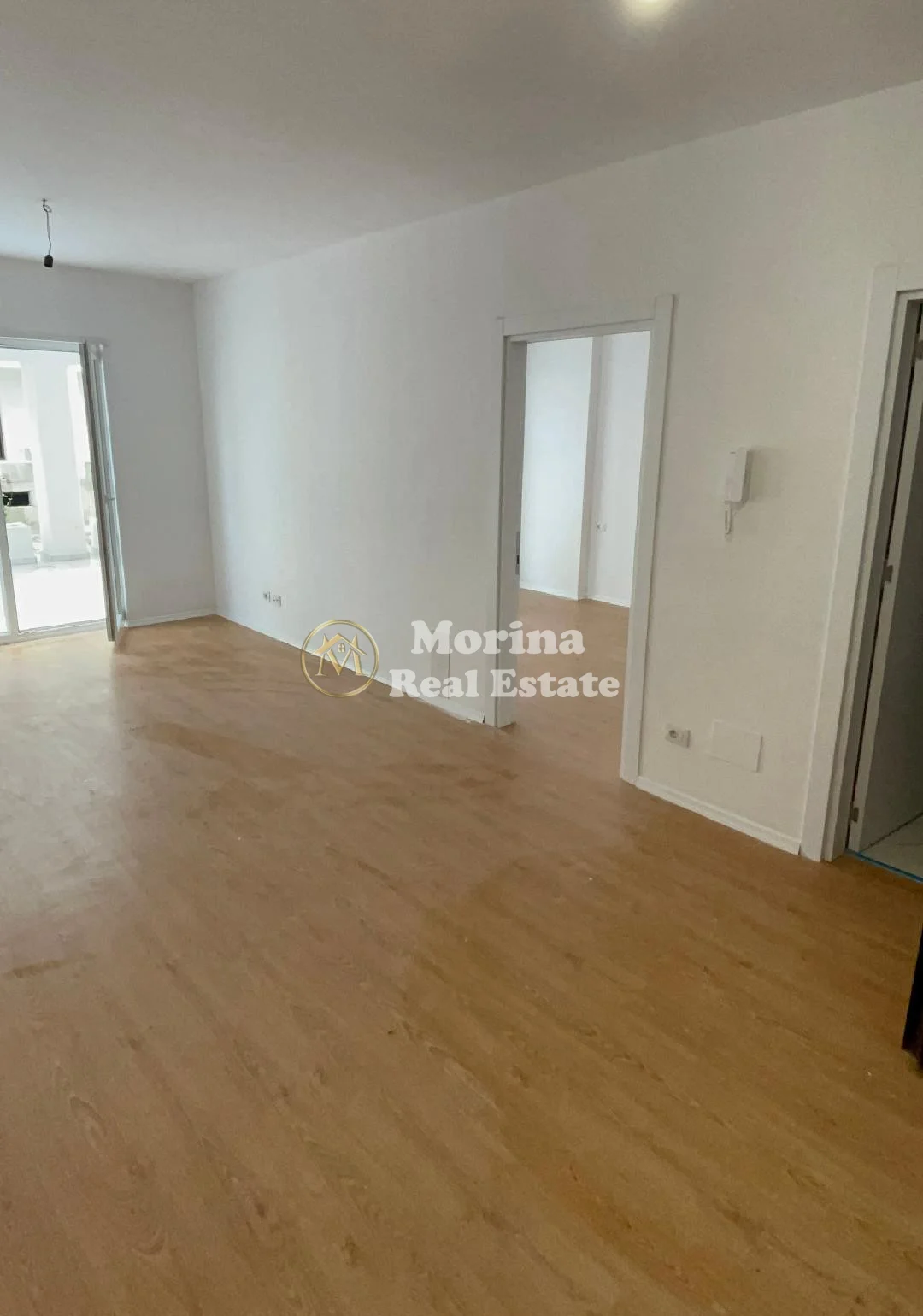 Qera | Apartament 1 + 1 | QTU (Qendra Tregtare Univers) | 400 €/muaj