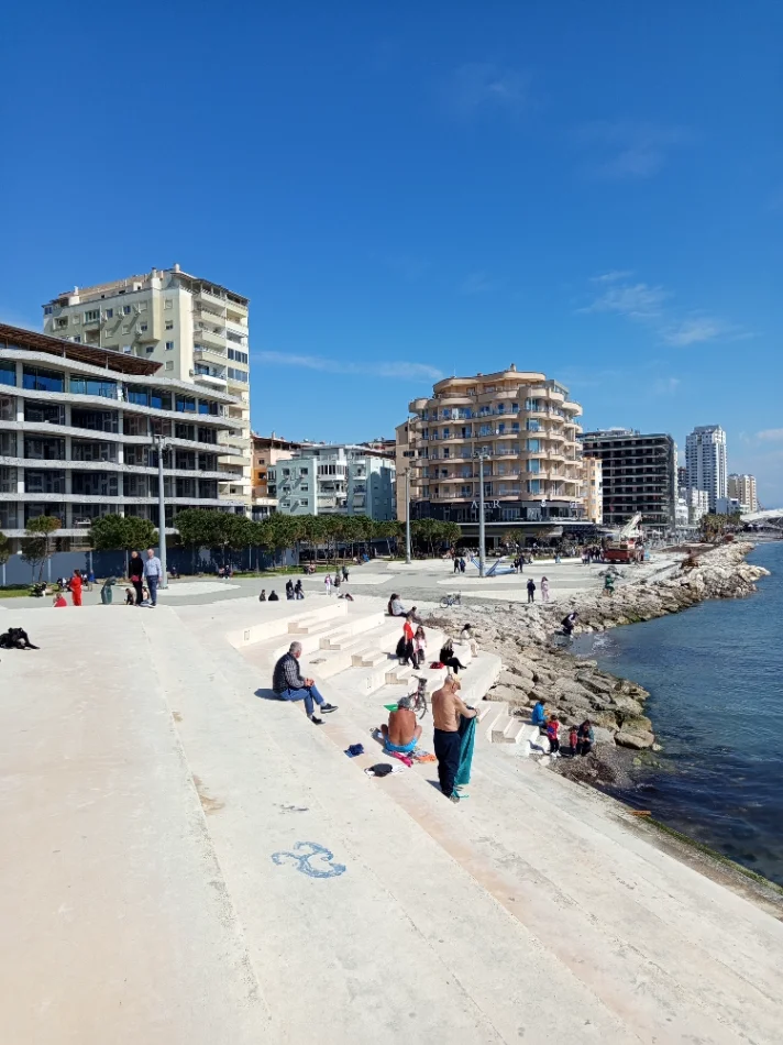 Shitje | Apartament 2 + 1 | Durrës | 270000 €