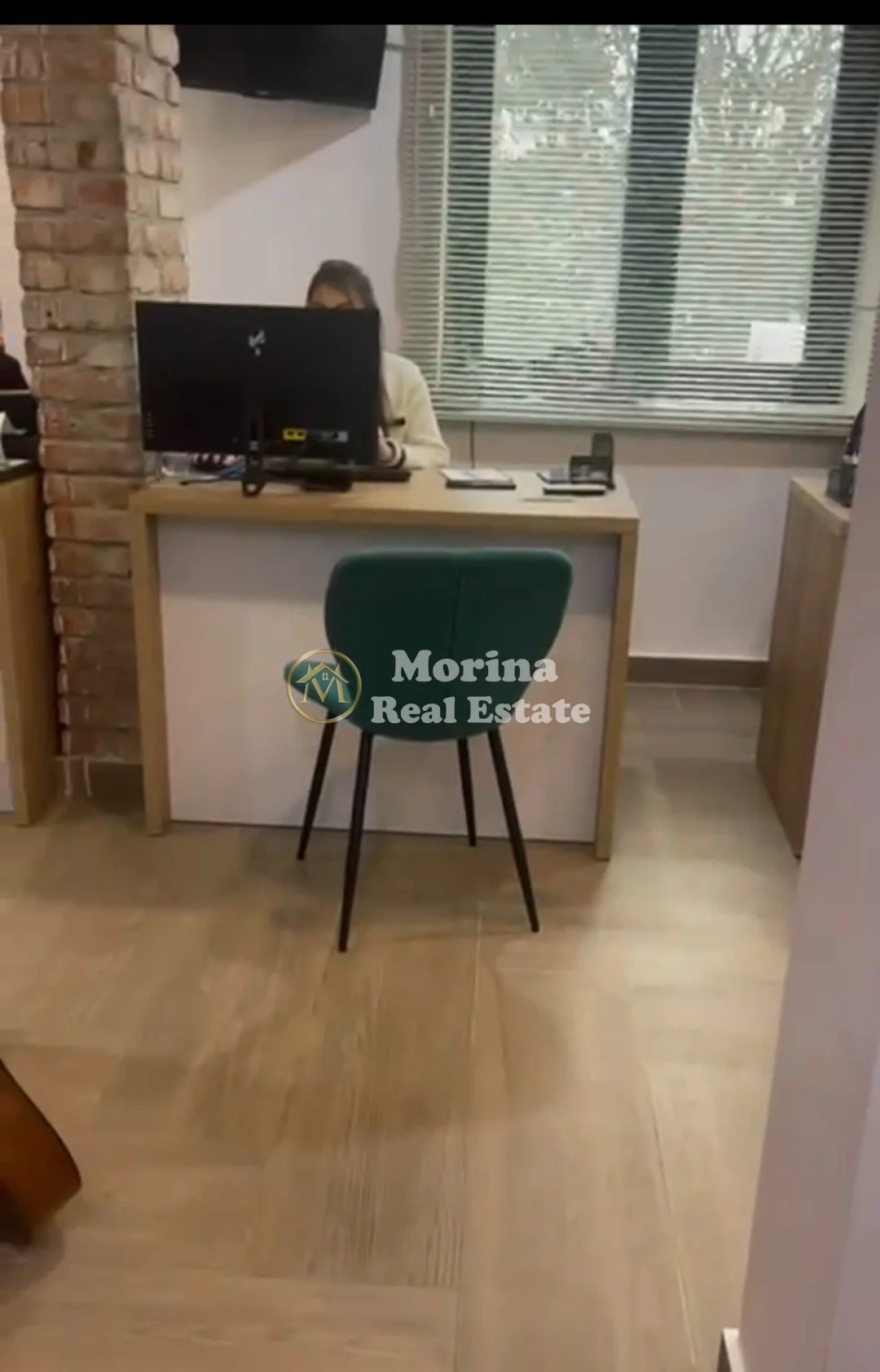 Shitje | Ambjent Biznesi | Rruga Muhamet Gjollesha | 260000 €