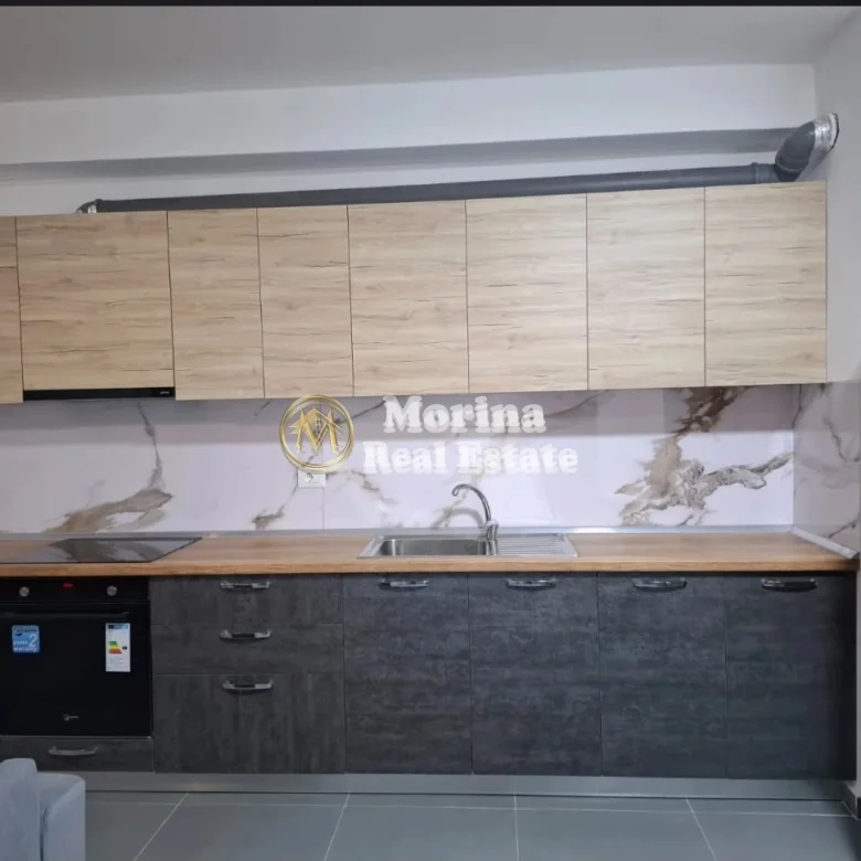 Qera | Apartament 3 + 1 | Rruga 5 Maji | 650 €/muaj 3