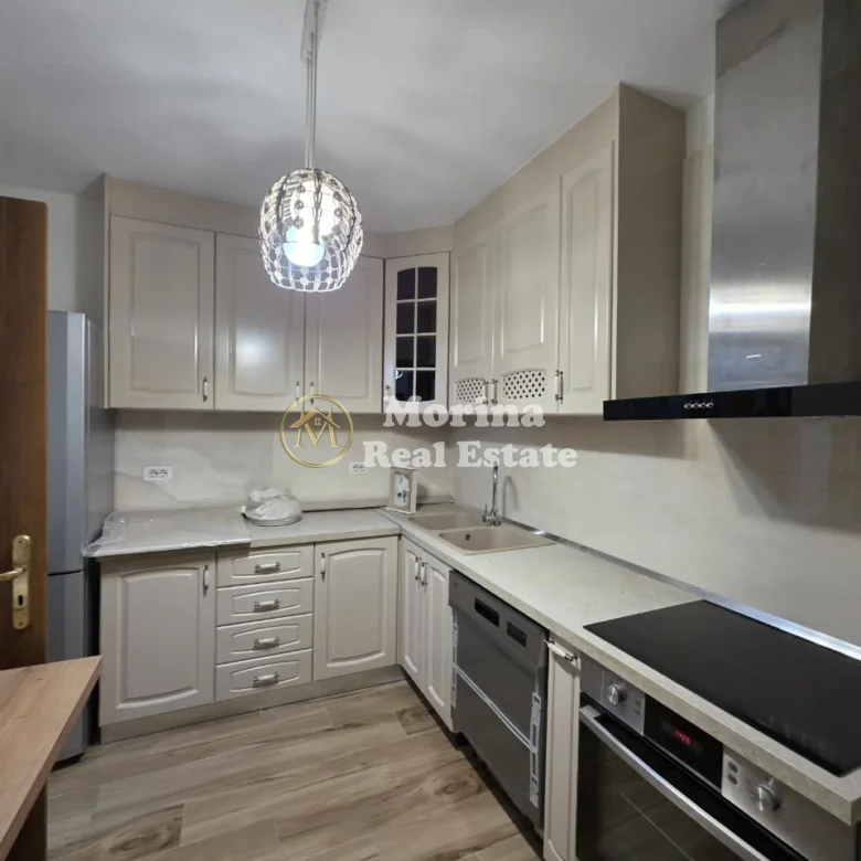 Qera | Apartament 4 + 1 + 2 | Mine Peza | 1200 €/muaj 4