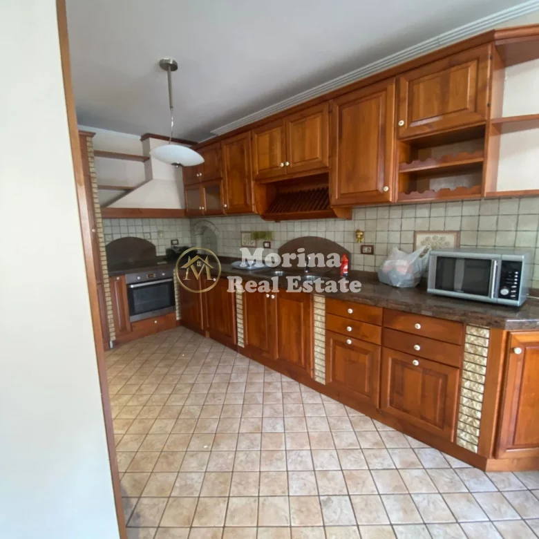Qera | Apartament 3 + 1 | Komuna e Parisit | 1100 €/muaj
