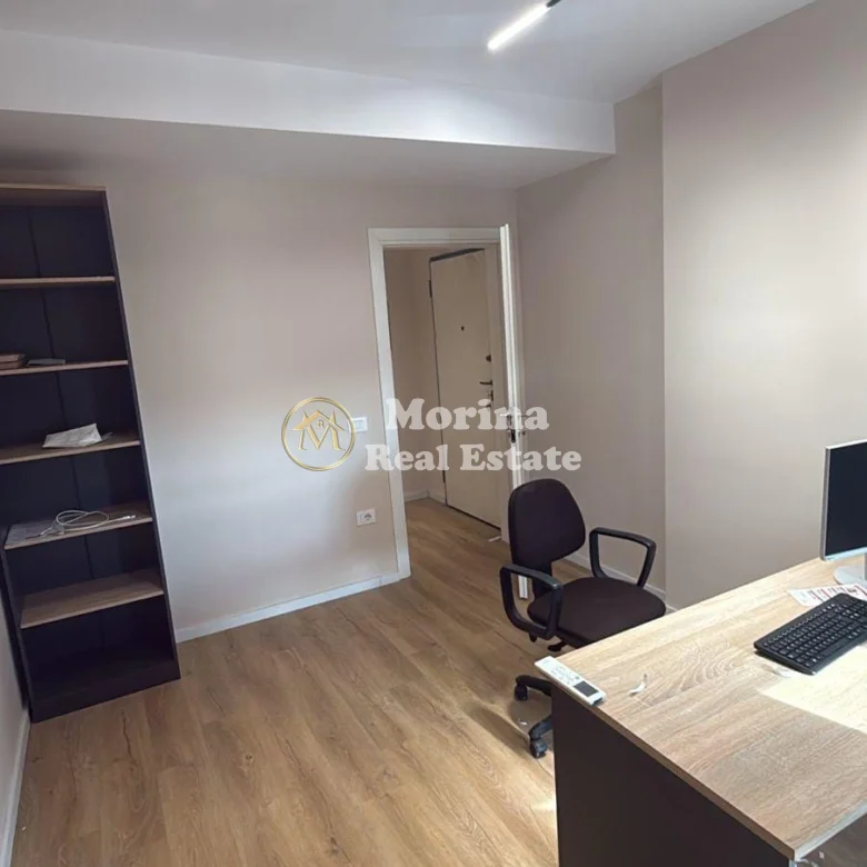 Qera | Ambjent Biznesi | Ish Sheshi Shqiponja | 700 €/muaj