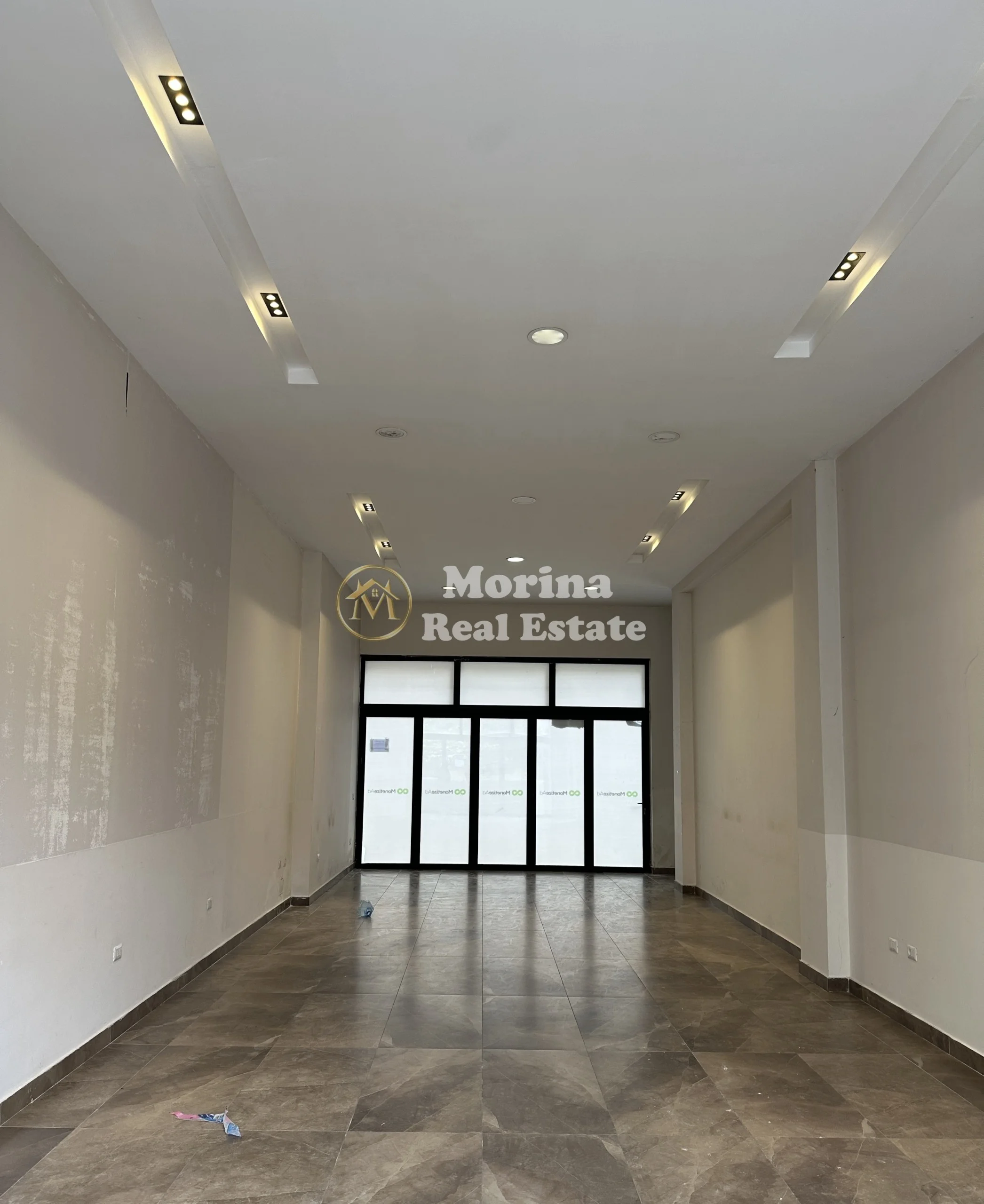 Qera | Ambjent Biznesi | 21 Dhjetori | 900 €/muaj 4