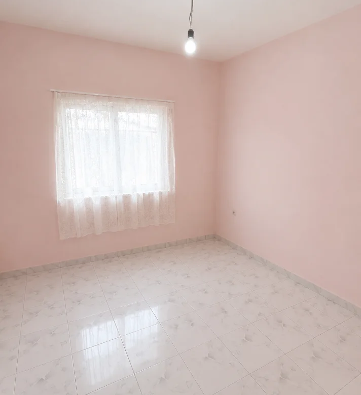 Shitje | Vilë 3 + 1 | 500 m larg QSUT | 200000 € 4