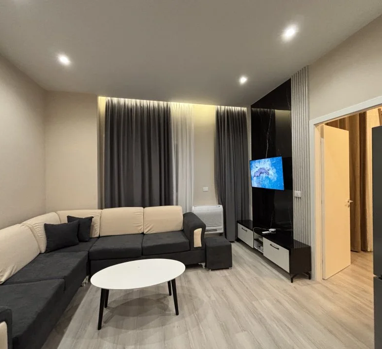 Qera | Apartament 1 + 1 | Kodra e Diellit | 550 €/muaj 2