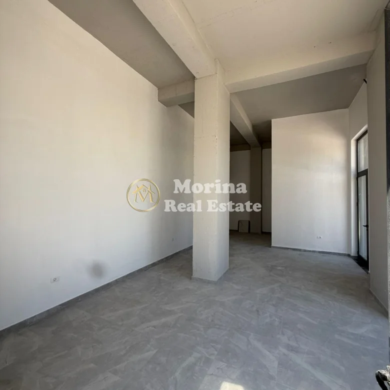 Qera | Ambjent Biznesi | Astir | 650 €/muaj 2