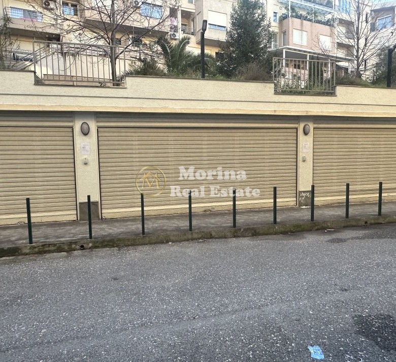 Qera | Ambjent Biznesi | Rruga Peti, Liqeni Thate | 700 €/muaj 2