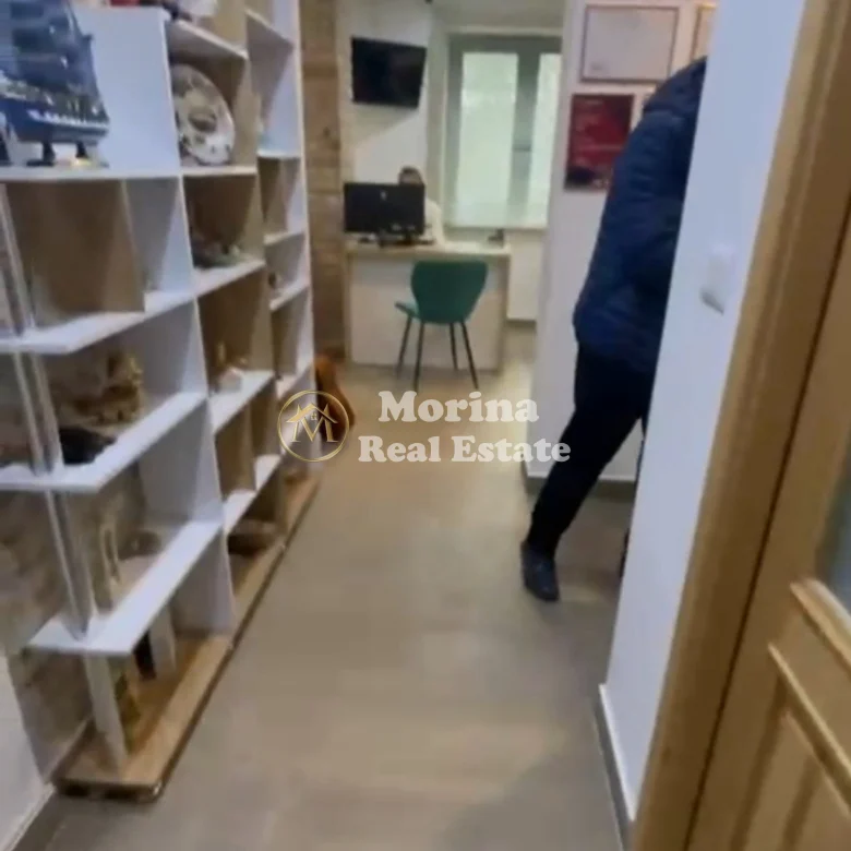 Shitje | Ambjent Biznesi | Rruga Muhamet Gjollesha | 260000 € 3