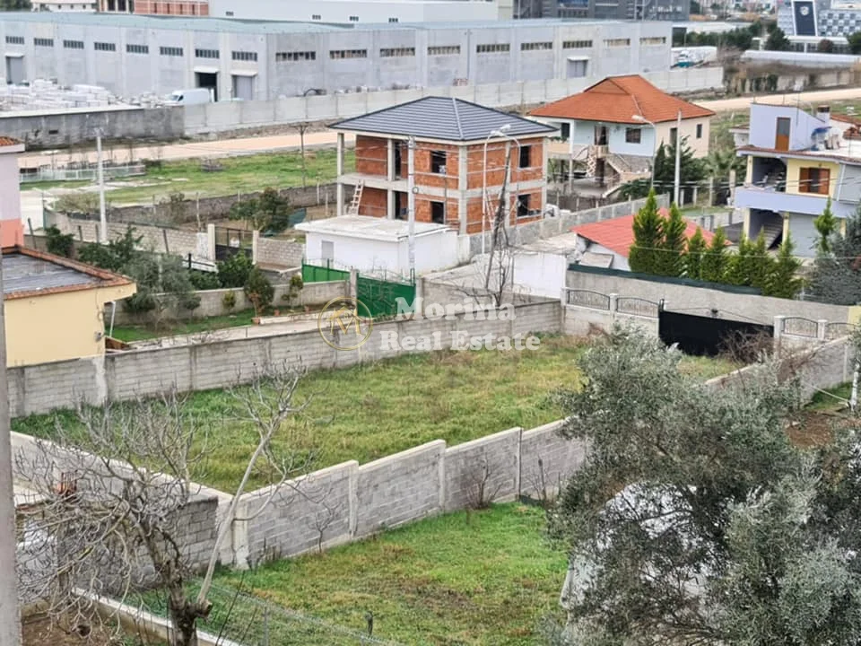 Shitje | Tokë / Truall | Domje | 150000 €