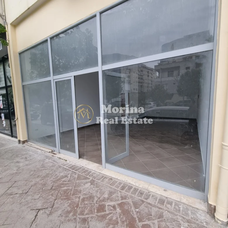 Qera | Ambjent Biznesi | Rruga Sokrat Miho | 400 €/muaj 4