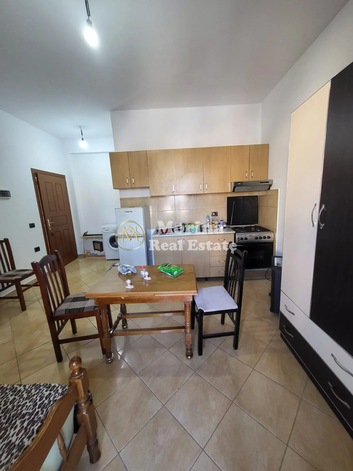 Qera | Garsoniere | Qendra Shëndetësore Qytet Studenti | 260 €/muaj 4