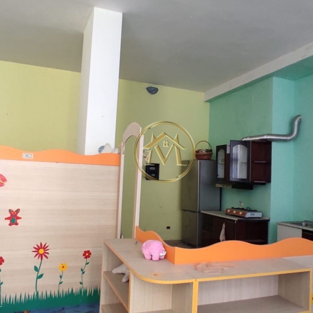 Shitje | Ambjent Biznesi | Fresku | 150.000 € 2