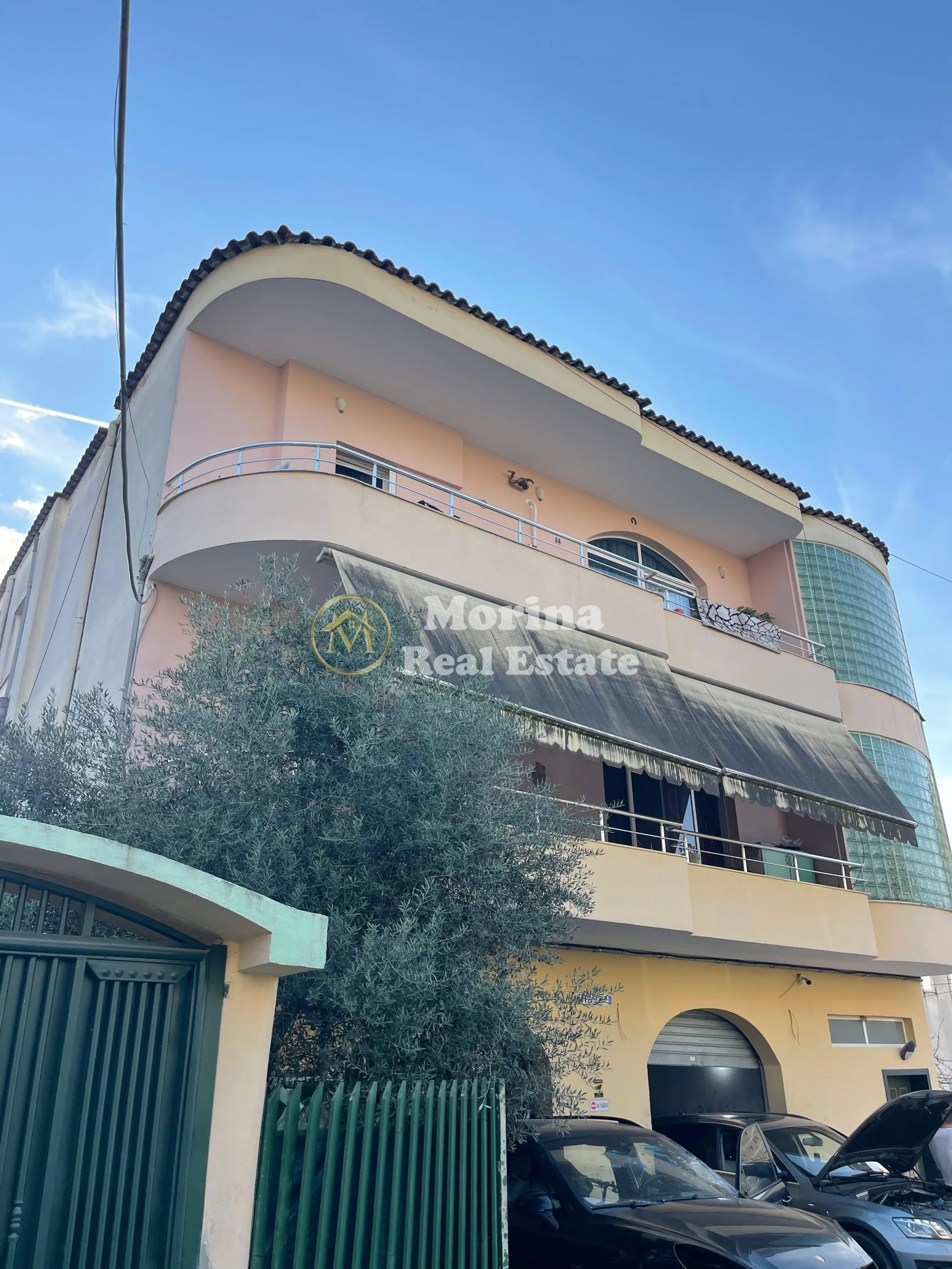 Shitje | Vilë 3 Kateshe | Kodra E. Priftit | 780000 € 1