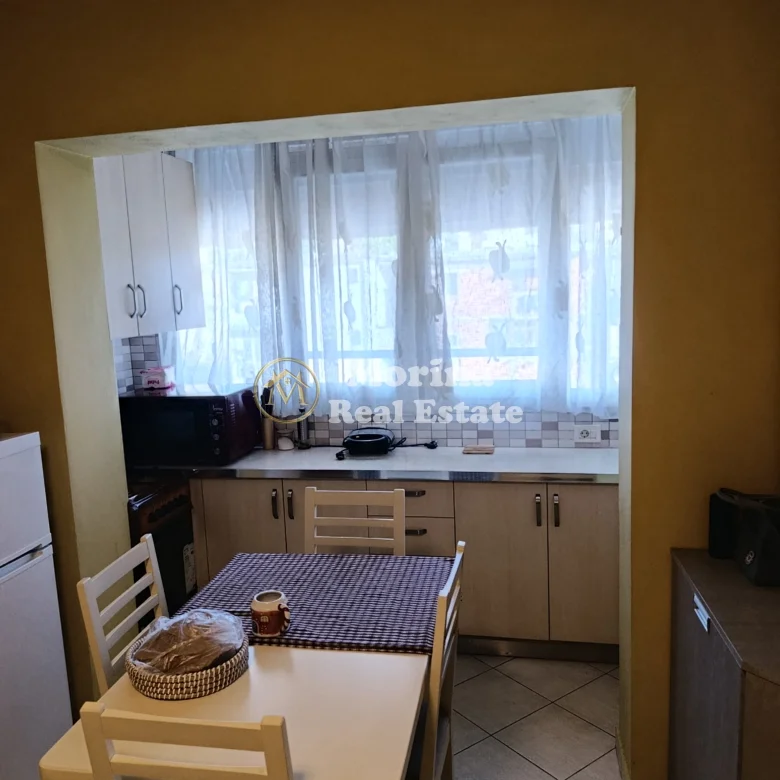 Shitje | Apartament 2 + 1 | Rruga Ferit Xhajko | 129000 € 2