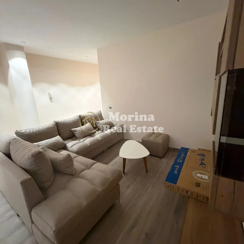 Qera | Apartament 3 + 1 | Pazari i Ri | 1400 €/muaj 2