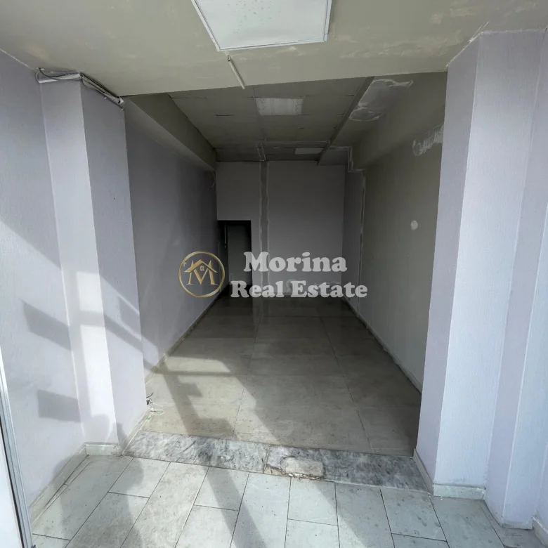 Qera | Ambjent Biznesi | Sheshi Shqiponja | 500 €/muaj 3