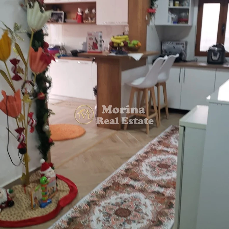 Shitje | Vilë+Ambjent Biznesi 4 + 1 | Bashkia Durrës | 800000 €