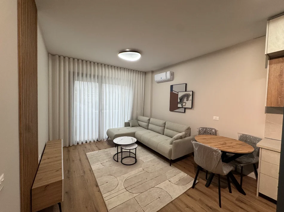 Qera | Apartament 1 + 1 | Liqeni i Thatë | 700 €/muaj