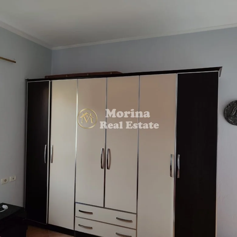 Qera | Shtëpi private 1 + 1 | Shkozë | 300 €/muaj 4