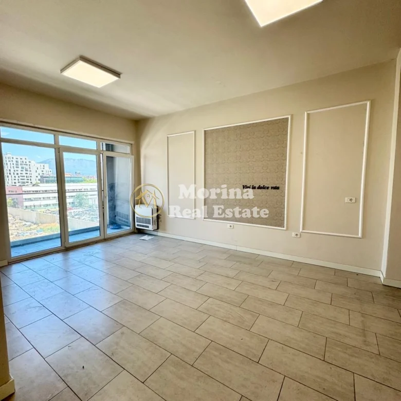Qera | Ambjent Biznesi | Square 21 | 650 €/muaj 2