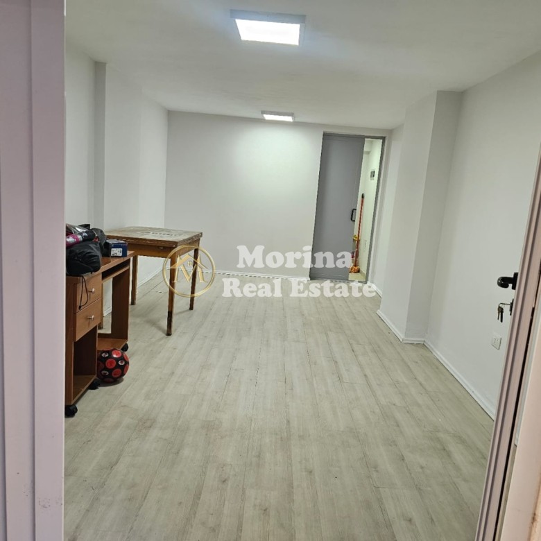 Shitet, Ambient Biznesi, 69,000 Euro 4
