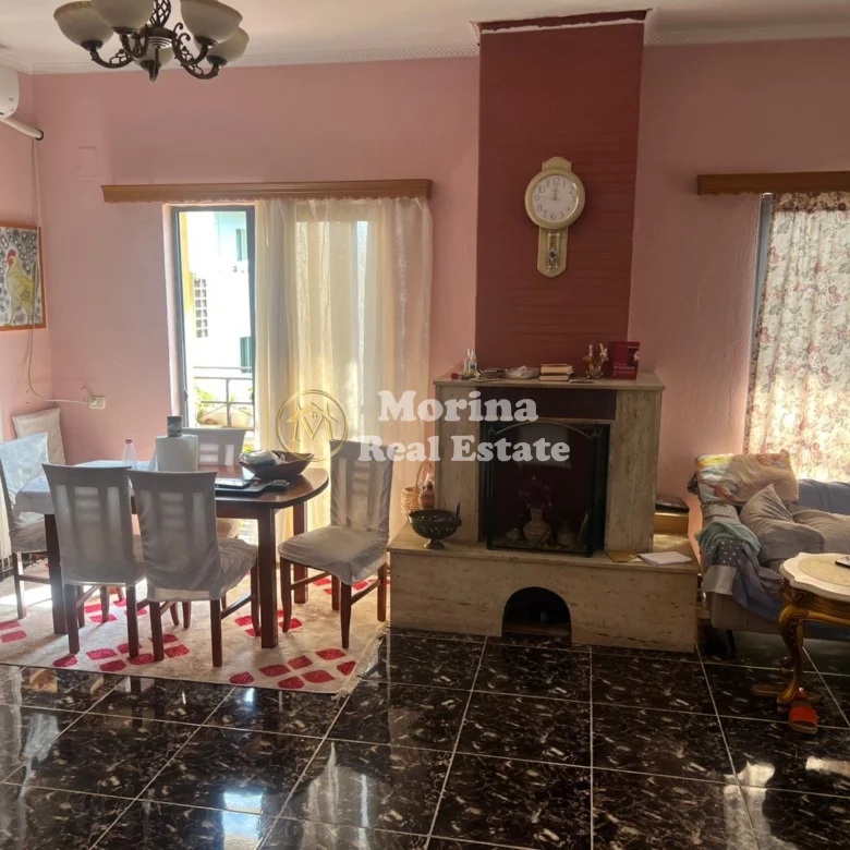 Qera | Shtëpi private 2 + 1 | Ali Demi | 600 €/muaj 2