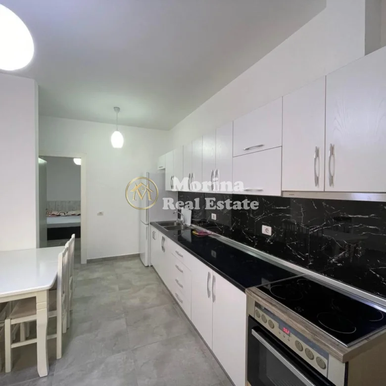 Qera | Shtëpi private 1 + 1 | Sauk | 350 €/muaj 3