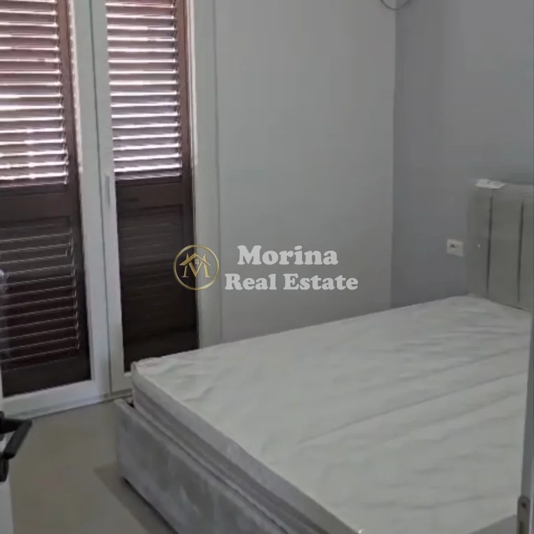 Qera | Vilë 1 + 1 | Rruga 5 Maji | 450 €/muaj