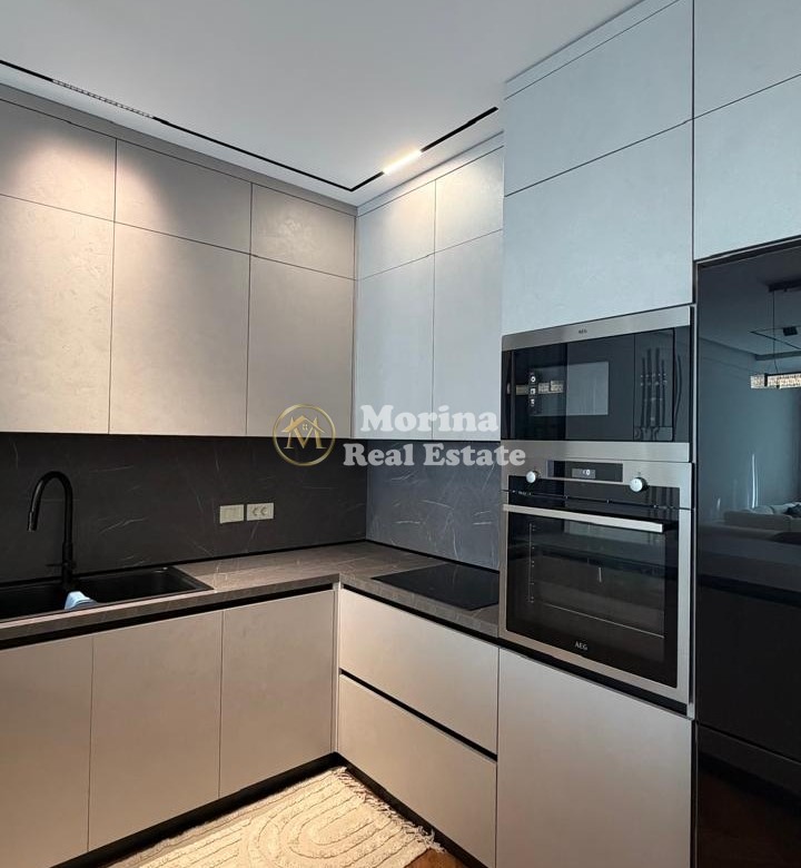 Qera | Apartament 3 + 1 | Rruga Mine Peza | 2200 €/muaj 4