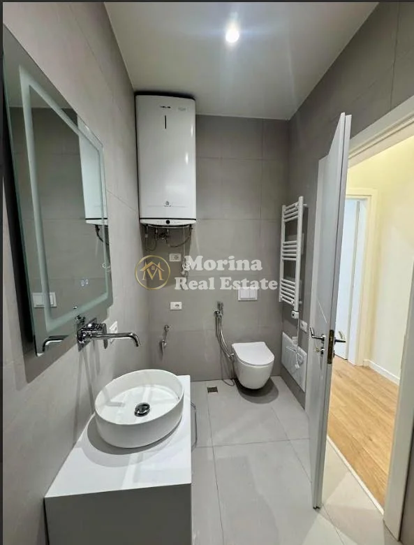 Qera | Ambjent Biznesi | Komuna e Parisit | 1000 €/muaj 4
