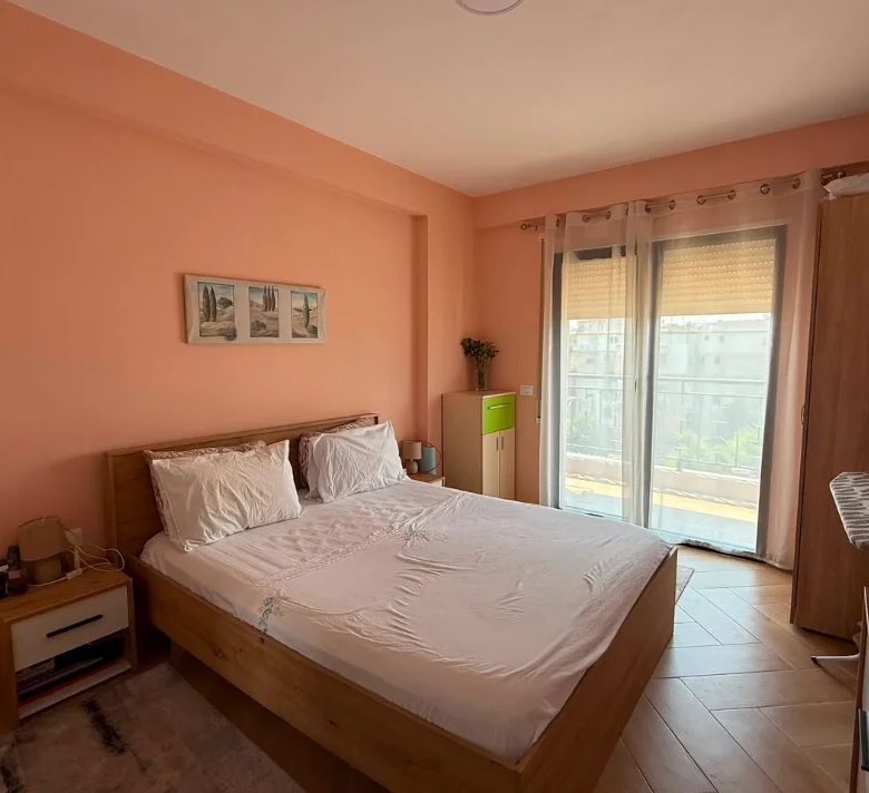 Qera | Apartament 1 + 1+Post Parkimi | Rruga e Elbasanit | 650 €/muaj 3