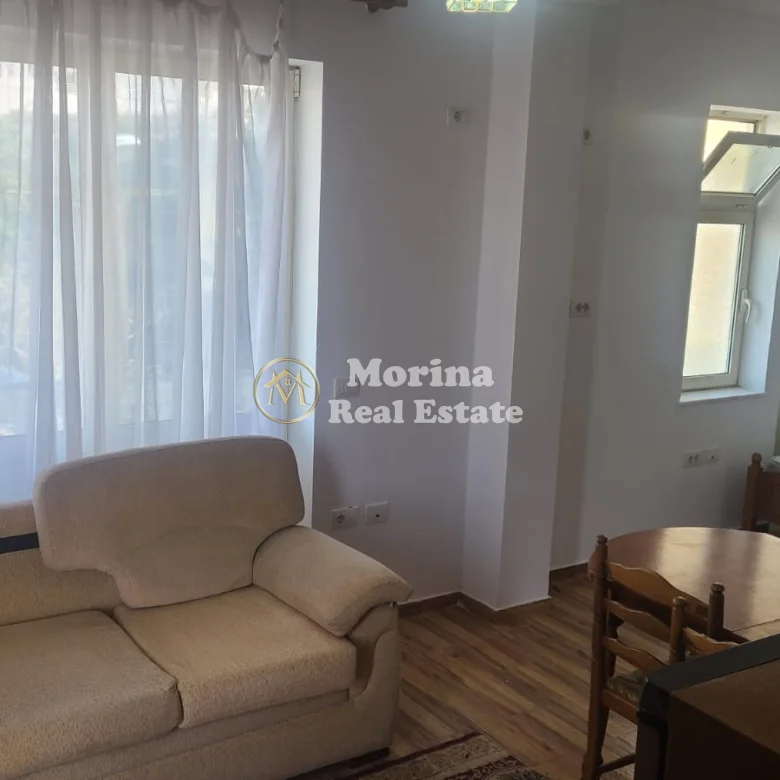 Qera | Shtëpi private 1 + 1 | Rruga Mihal Grameno | 260 €/muaj 2