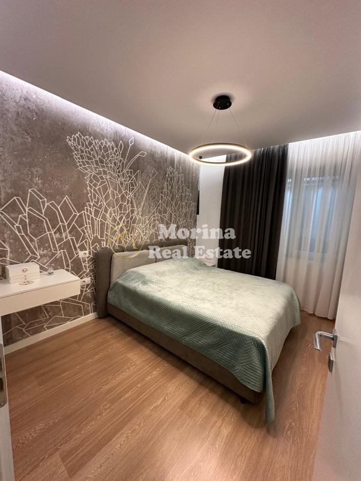 Shitje, Apartament 1+1, Rr:”5 Maji”, Cmimi 160000 Euro