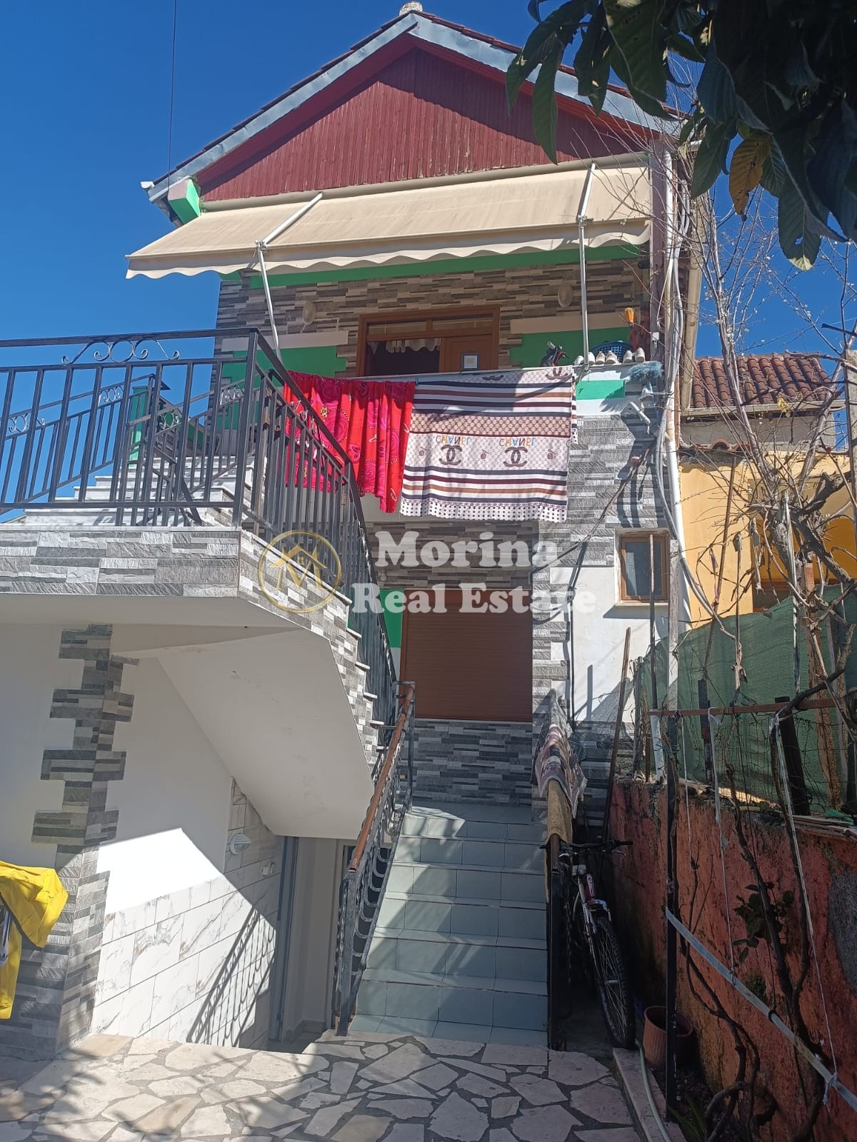 Shitje | Shtëpi private 3 + 1 | Shkozë | 170000 € 2