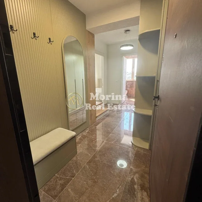 Qera | Dupleks 2 + 1 | Shkozë | 600 €/muaj